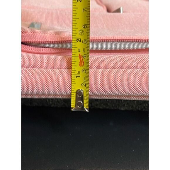Lacdo Pink Laptop Computer Sleeve Case 9”X13”X2” NWT - Picture 7 of 11